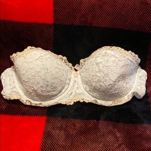 Victoria Secrets Strapless 36C Bra